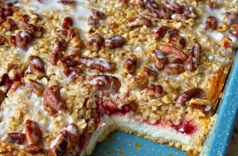 CRESCENT CHERRY CHEESECAKE BARS – The Southern Lady Cooks