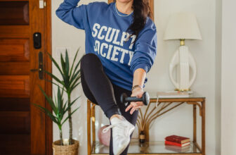 Staying Fit While Traveling: My Go-To Workouts + Tips